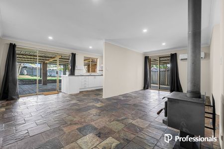 4x2 Family Home with Multiple Living Areas - Photo 3