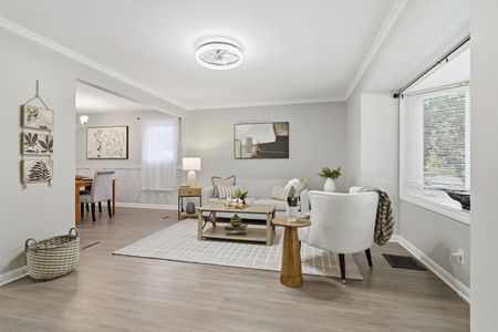 For Lease - 10 Roosevelt Avenue, Ajax, Ontario - Photo 3