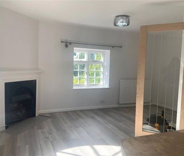 2 bedroom semi-detached house to rent - Photo 4