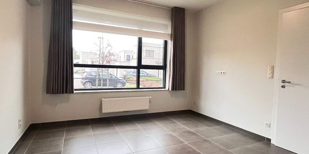 Woning te huur in Meeuwen voor € 850 met 1 slaapkamer - Foto 1