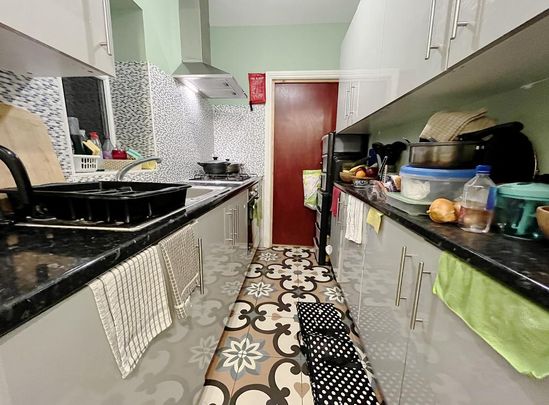 Terraced house to rent - Photo 1