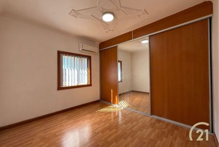 Updated 4 Bedroom Family Home&comma; in a Prime Location&excl; - Photo 4