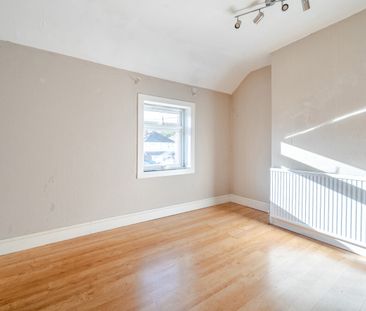 2 bedroom semi-detached house to rent - Photo 6