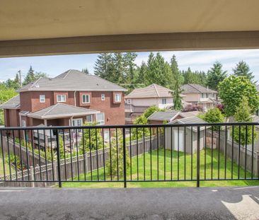 Surrey Fraser Heights 4 bedroom house for rent on Quiet Inner Stree... - Photo 3