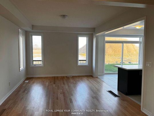 For Lease - 154 Terry Fox Drive, Barrie, Ontario - Photo 1