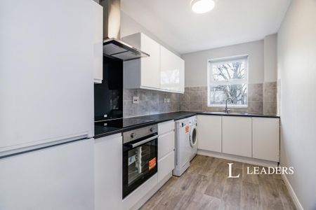 1 bedroom flat to rent - Photo 5