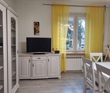 Brwinów - Фото 3