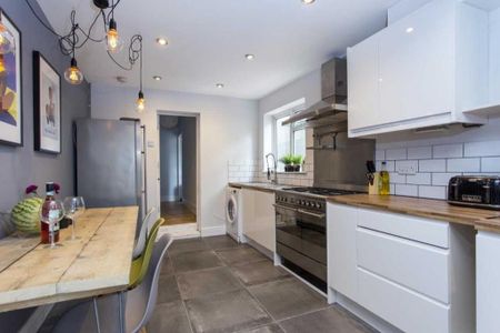 House share to rent - Photo 4