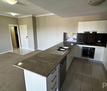 Stylish 3-Bedroom + Study Apartment in the Heart of Chermside - Photo 6