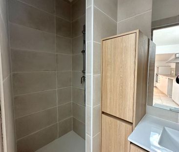 Location Appartement 2 pièces 51m² - Photo 4