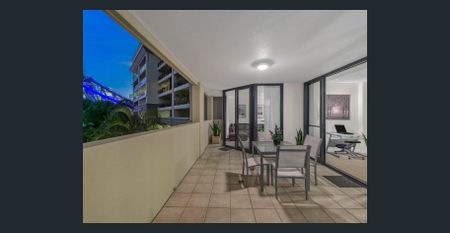First-class luxury in one of Brisbane’s most prestigious resort-style complexes - Photo 4