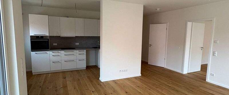 Helle Etagenwohnung im Grünen - Foto 1