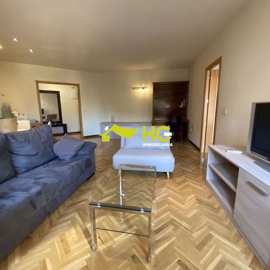 Alquiler Piso en Casco Urbano, Villaviciosa De Odón - Photo 1