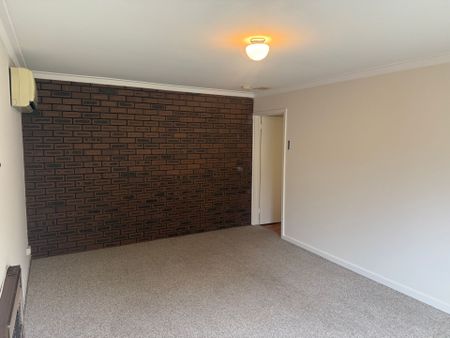 Neat As a Pin Home in Quiet Pocket. - Photo 3