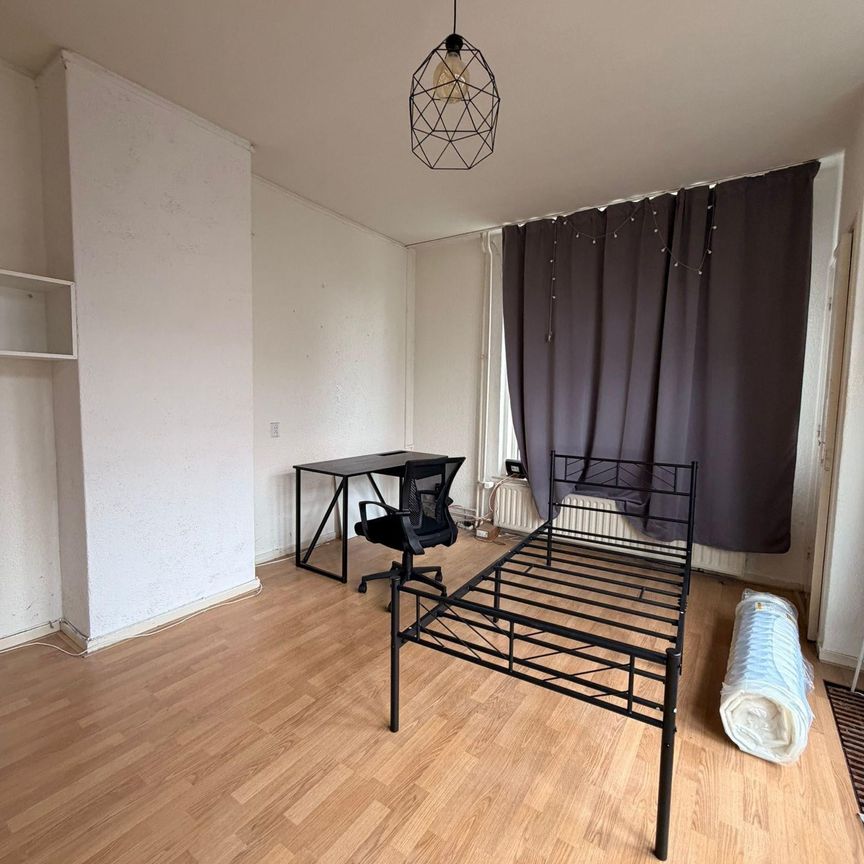 Te huur: Kamer Van Linschotenstraat in Tilburg - Foto 1