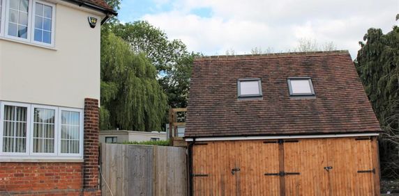 1 bedroom maisonette to rent - Photo 2