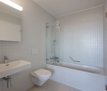 Stadtleben inklusive – 2.5 Zimmer mit Loggia - Photo 5