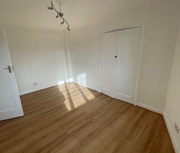 2 Bed Flat, Ashford Court, NW2 - Photo 3