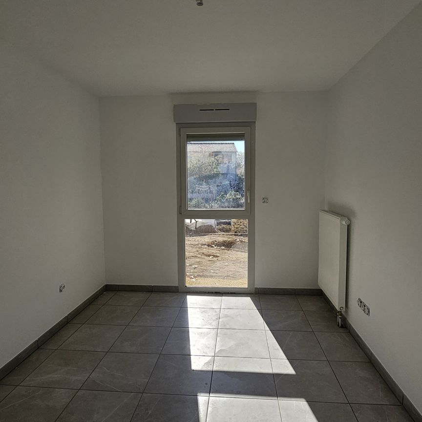 Location Appartement 2 pièces 45m² POITIERS 86000 - Photo 1