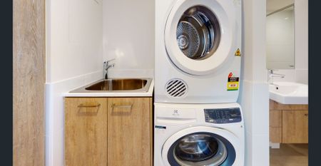 Fully furnished with Riverside views - Photo 5