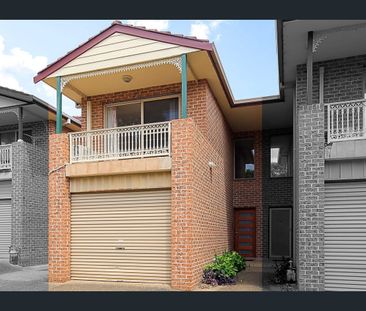 Double- brick, Three Bedroom Townhouse - Photo 6