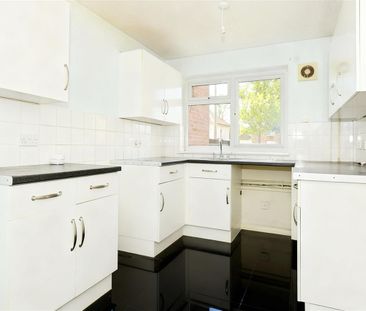 Kings Road, Harrow - Photo 5