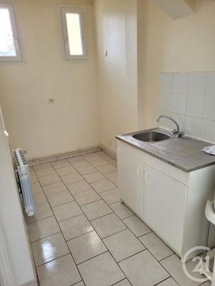 Location Appartement 2 pièces 42m² BOULLEVILLE 27210 - Photo 1