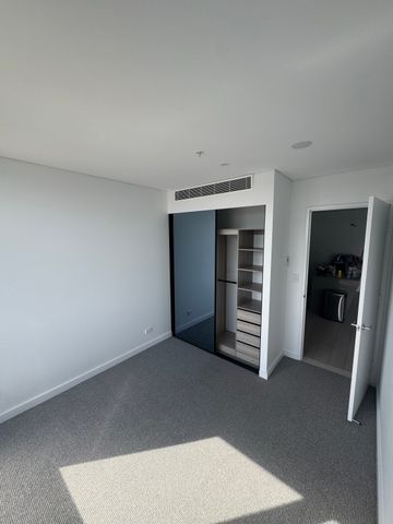 Lidcombe - Photo 2