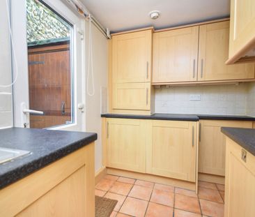 2 bedroom semi detached house to rent, - Photo 6