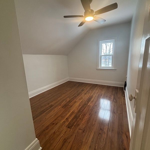 $2,700 / 3 br / 2 ba / 1400 sqft 203 Avondale St - Photo 1