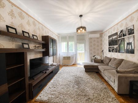Kiadó újszerű állapotú lakás - Debrecen - Fotó 3