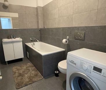 2 IZB. BYT S BALKÓNOM A GARÁŽOVÝM MIESTOM – Fotografia 6