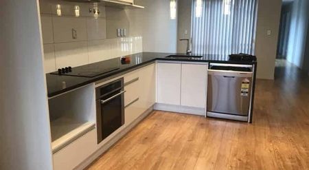 Modern on Moho - Photo 4