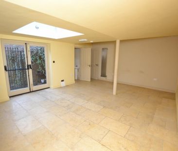 1 bedroom terraced house to rent - Photo 3