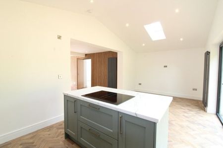 Banchory Avenue, Inchinnan - Photo 3