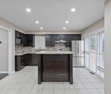 For Lease - 66 Armitage Crescent, Ajax, Ontario - Photo 6