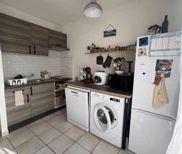 Location Appartement 2 pièces 40m² - Photo 6