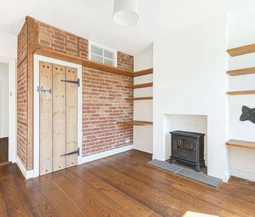 One Tree Hill Road, Guildford, GU4 - Photo 1