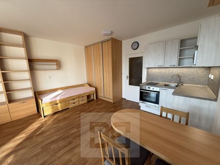 Pronájem bytu 1+kk 31 m² - Photo 2