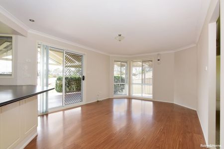 Spacious Family Living on Myall - Photo 5