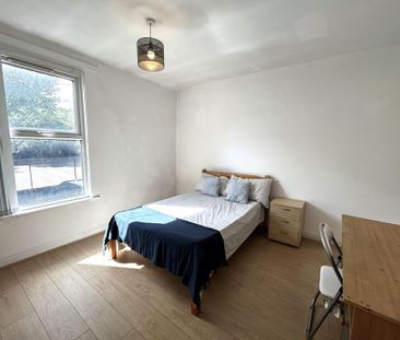 4 bedroom house share to rent - Photo 2