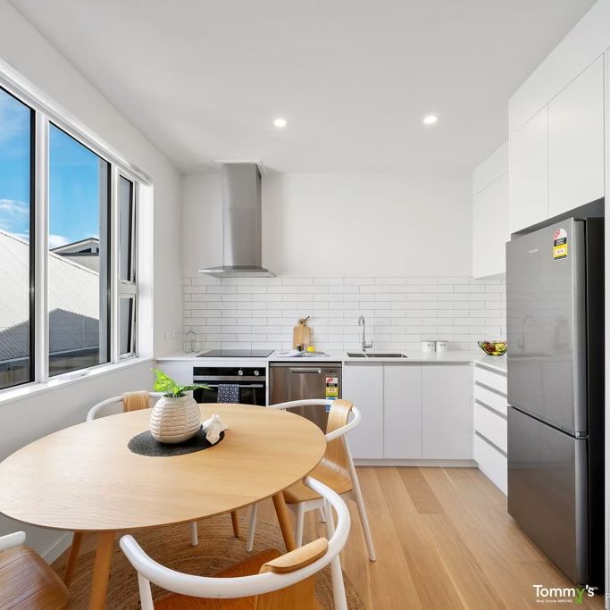 11/30 Pirie Street, Mount Victoria - Photo 1