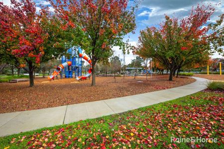 charming 3 bedroom townhouse - Photo 2