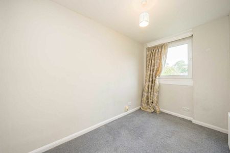 Craneford Close, Twickenham, TW2 - Photo 4