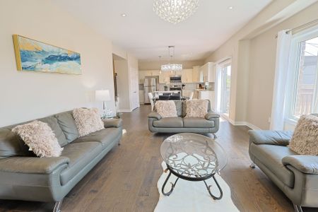 For Lease - 13 Cinnamon Street, Thorold, Ontario - Photo 5