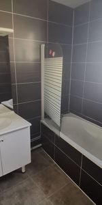 Location Appartement 3 pièces 80m² CHARTRES 28000 - Photo 3