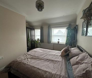 2 bedroom semi-detached house to rent - Photo 4