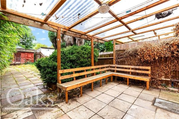 3 bedroom terraced house to rent - Photo 1