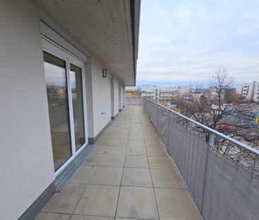 Neuwertige, geförderte 4 Zimmer-Wohnung mit großer TERRASSE in Egge... - Photo 1