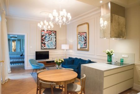 Niepowtarzalny apartament w zabytkowej kamienicy. - Photo 2